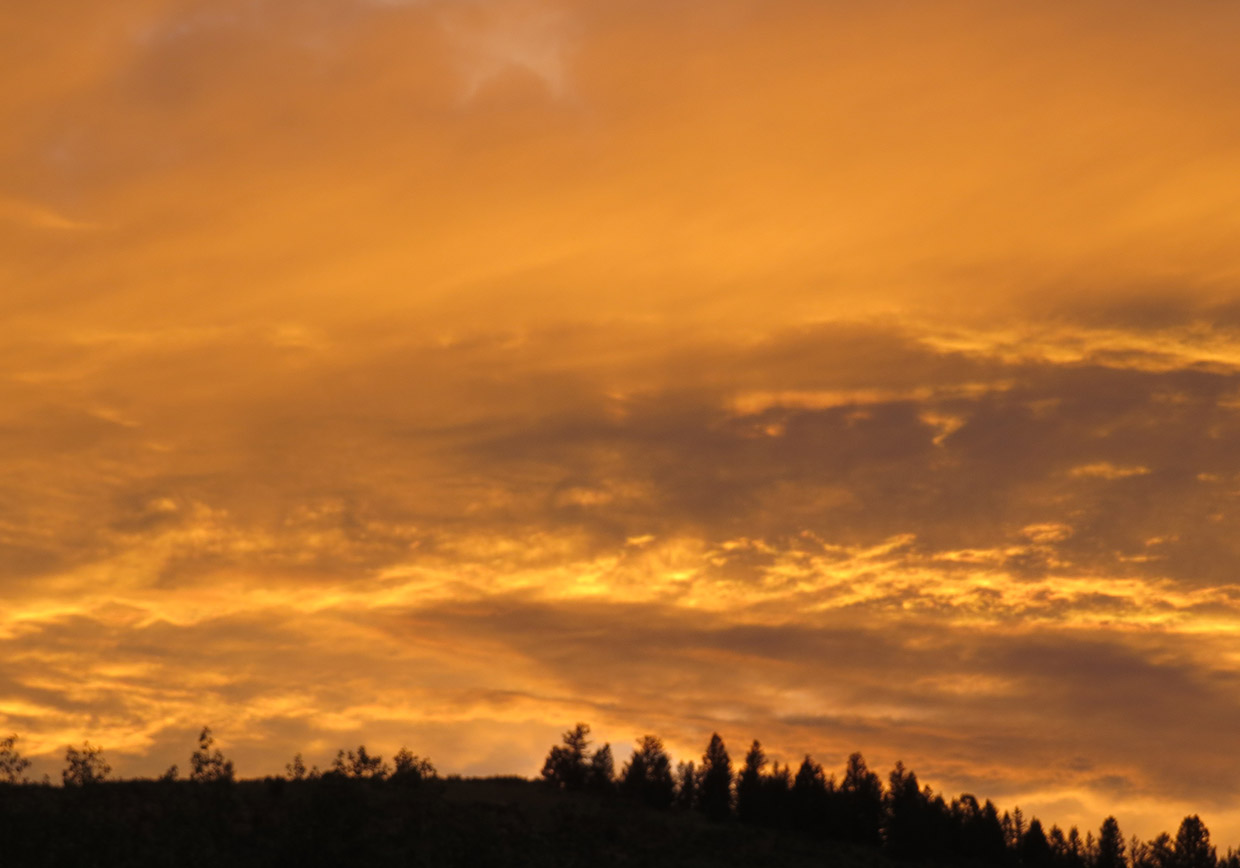 red sky at campground of the rockies